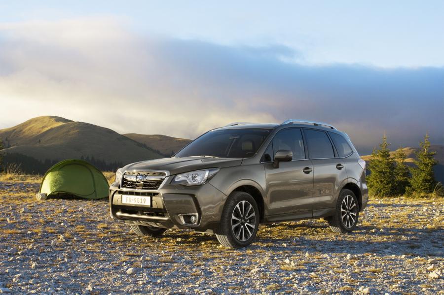  Subaru Forester 2.0XT 2016 года  (фото 2 из 30)